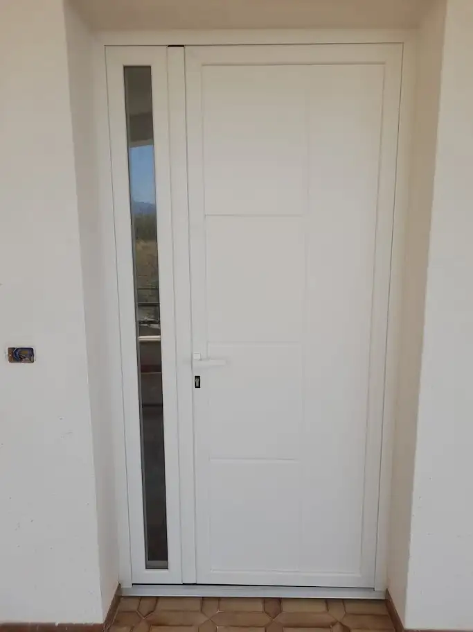 Portoni d'Ingresso su Misura realizzati a Palermo - Greco Vetri e Infissi 1